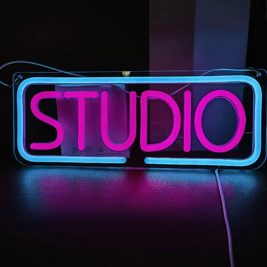 RETRO SOUND NEON SIGNS